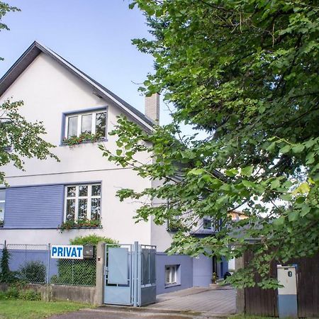 Appartement Privat Hotos à Liptovský Mikuláš Extérieur photo