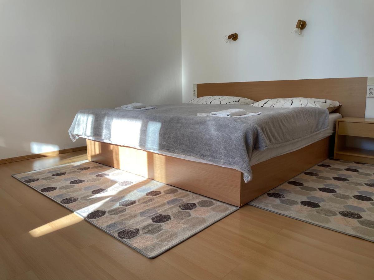 Appartement Privat Hotos à Liptovský Mikuláš Extérieur photo